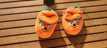 Chaussons citrouille, in extenso