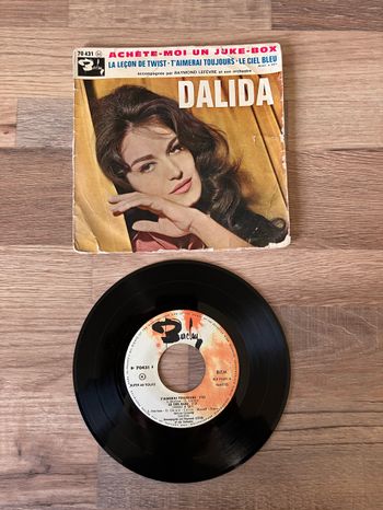Vinyle 45 tours-Dalida-Achète-moi un juke box