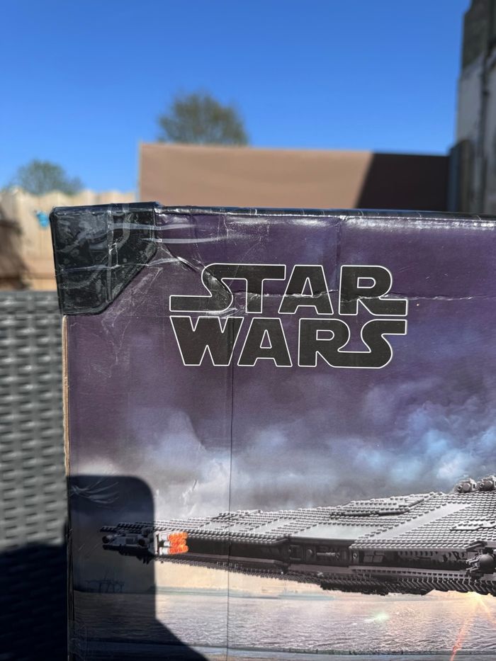 Star Wars Imperial Star Destroyer UCS – Grand modèle – Complet – Boîte & notice Reconditionnée - photo numéro 6