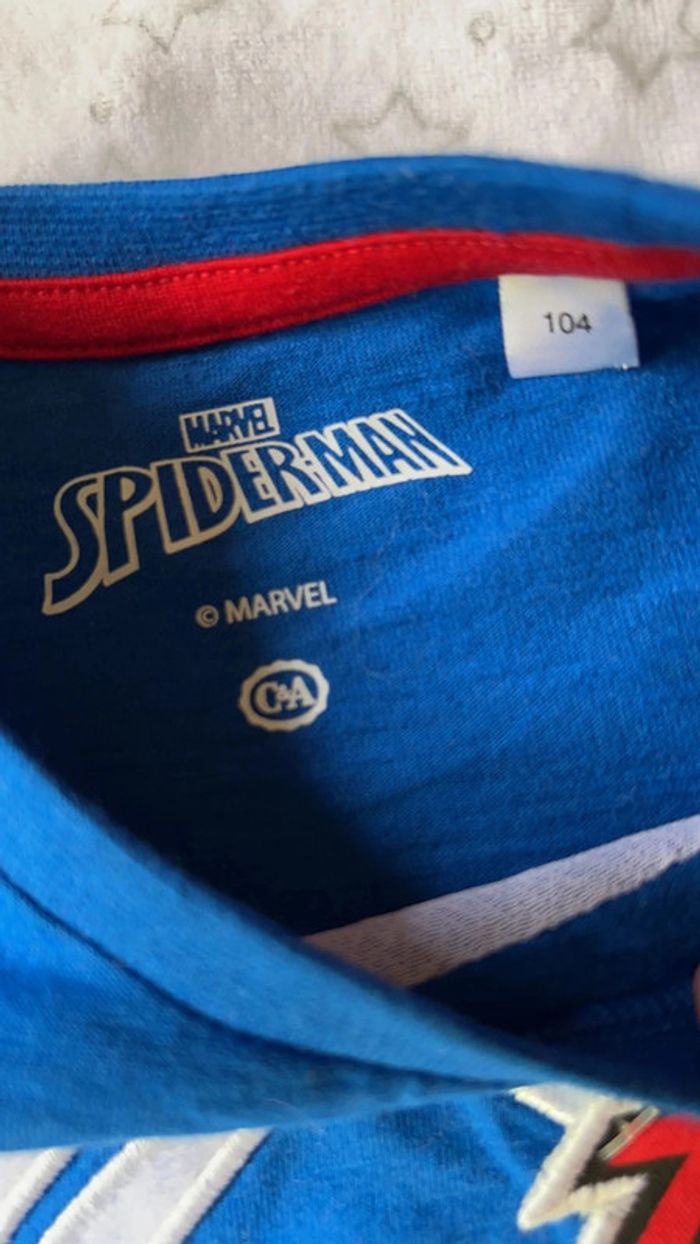 T-shirt 4 ans garçon Spiderman neuf - photo numéro 4