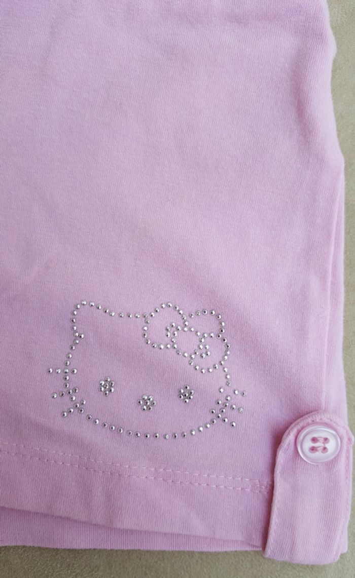 Short rose avec strass Hello Kitty taille 5 ans - photo numéro 2