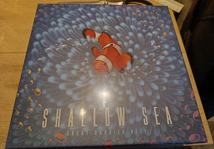 Shallow sea version retail en anglais