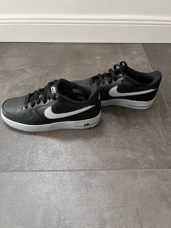 Basket neuves Nike air force 38