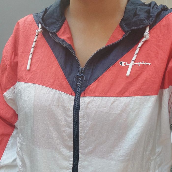 Veste Champion taille S - photo numéro 2