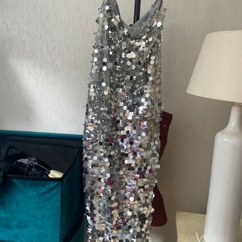 Robes 39 plutôt  taille 40
