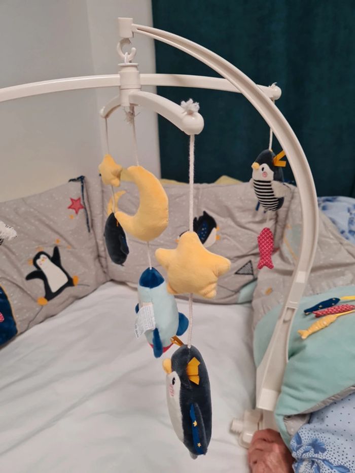 Tour de lit et mobile Nanouks pinguins - photo numéro 9