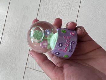 Figurine boule Lucky trèfle à 4 feuilles