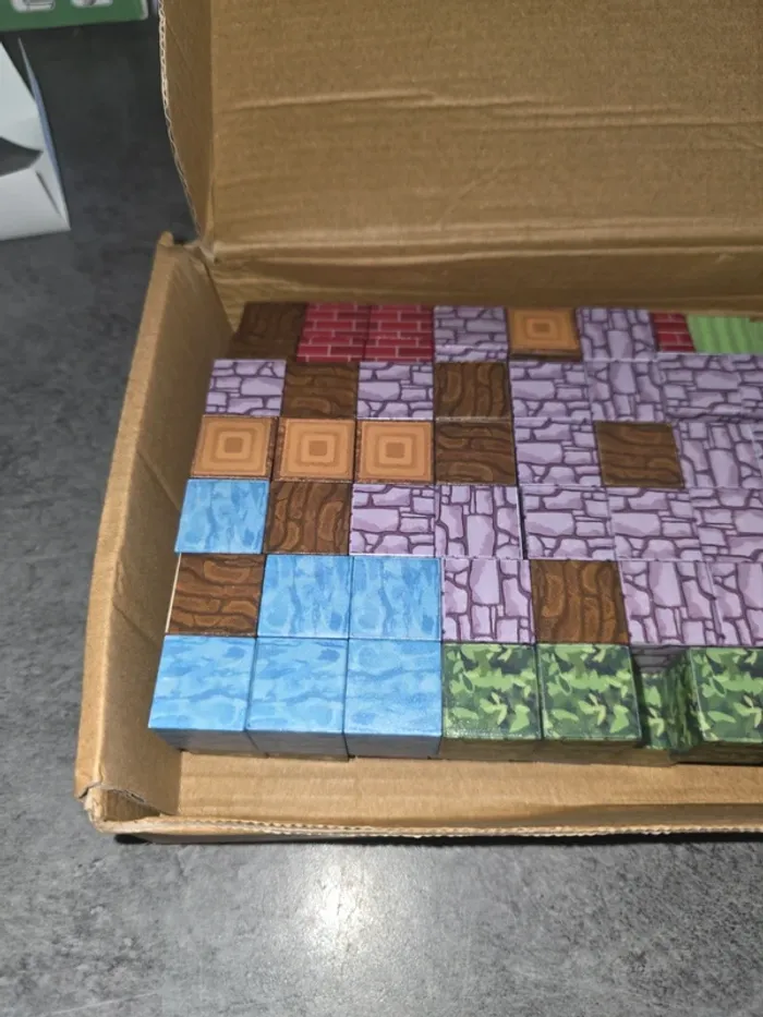 [NEUF] Lot de 100 cubes magnétiques type minecraft - photo numéro 2