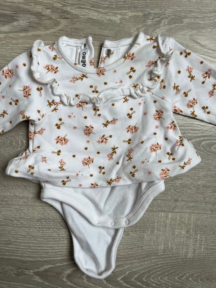 Ensemble pull body intégré 1 mois