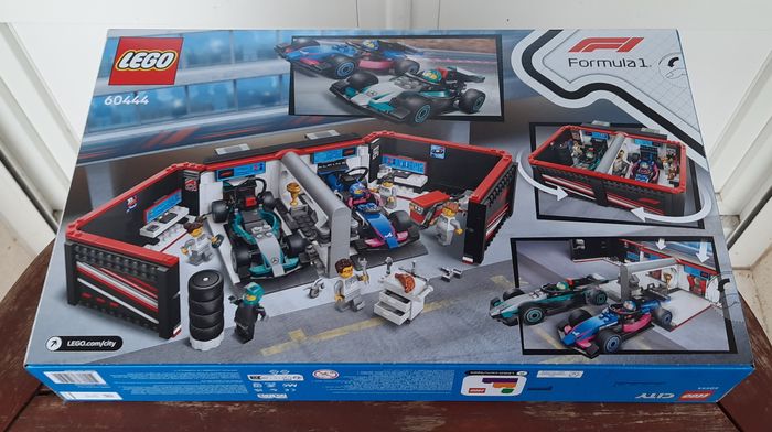 Neuf - LEGO City 60444 Garage de F1 et voitures Mercedes-AMG et Alpine - photo numéro 2
