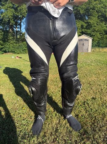Pantalon cuir moto alpinstars homme taille 48 noir et blanc