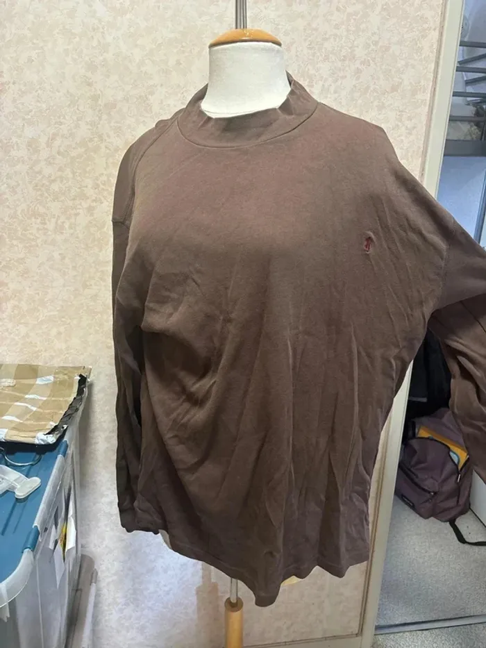 Sous pull taille XXXL marque malboro