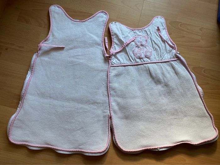 Belle gigoteuse blanche et rose T. 6 mois fille TBE - photo numéro 3