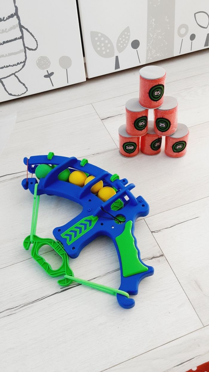Jeu jouet type arbalète pistolet avec 5 balles et 6 cibles Neuf