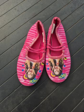 Chaussons fille 29