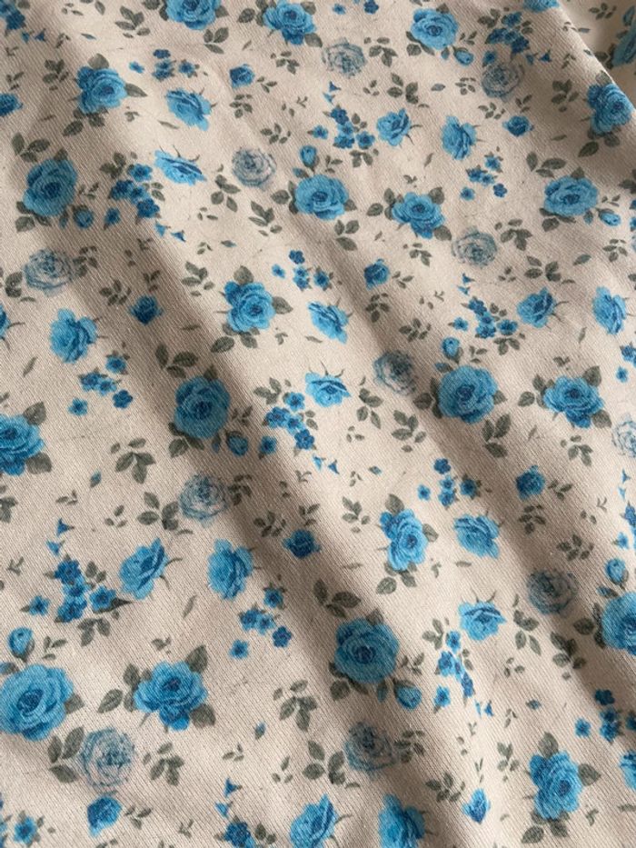 Sweat à volants et dentelle motif Liberty - photo numéro 4