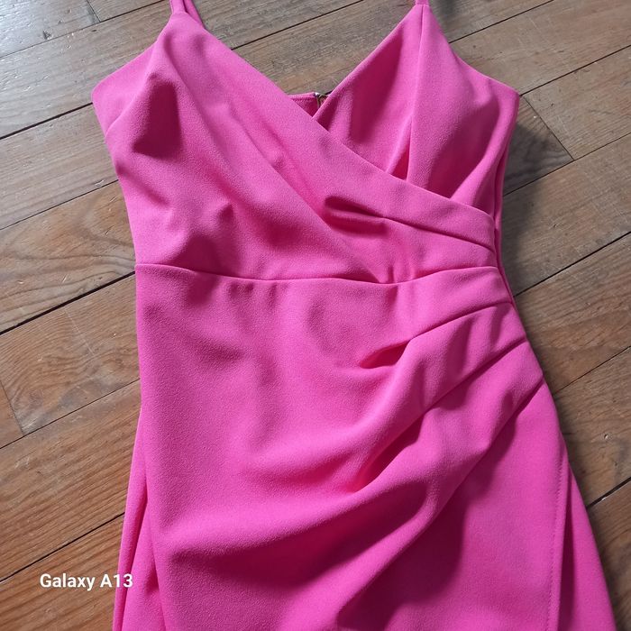Robe rose fushia - photo numéro 2