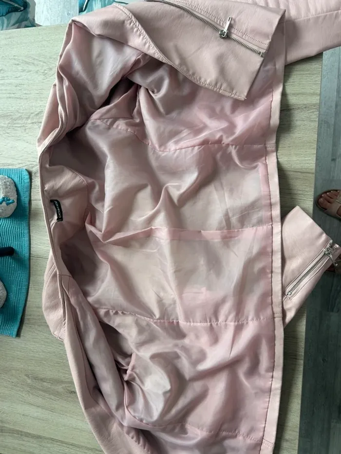 Veste biker simili rose clair - photo numéro 3