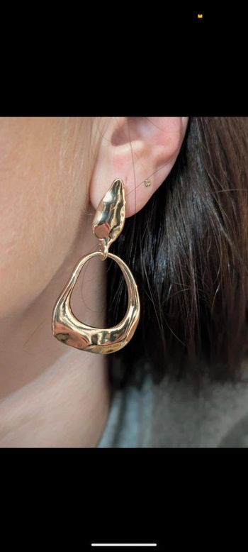 Boucles d'oreille pendante couleur or en zinc