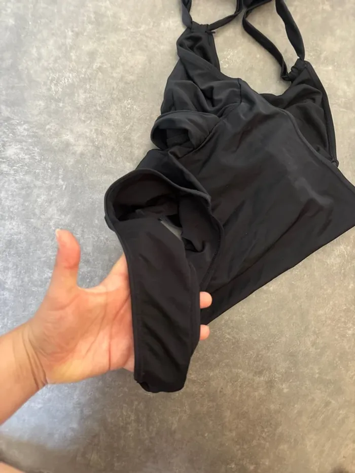 Maillot de bain 1 pièce neuf - photo numéro 5
