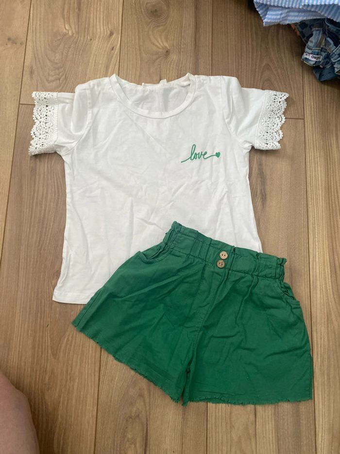 Short t-shirt