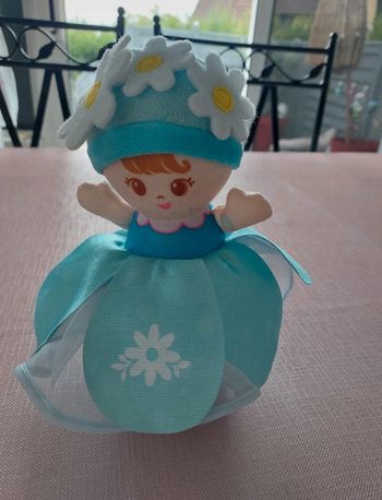 Poupée magique Daisy la Marguerite