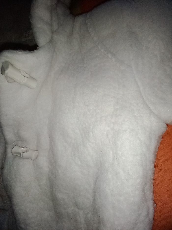 Combinaison blanche 3 mois - photo numéro 4