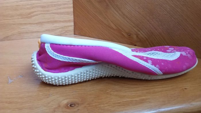 Chaussures d'eau Trespass taille 35 - photo numéro 9