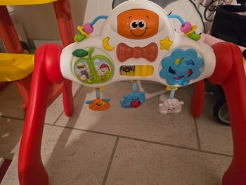 Portique d'éveil musical