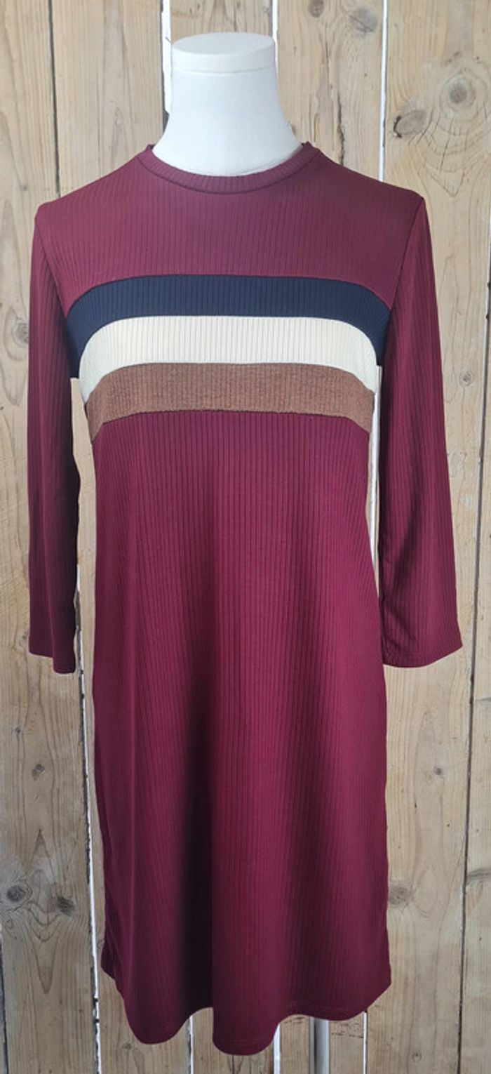 Robe, Tunique Rayée Façon Pull, Manche 3/4, Bershka, Taille M