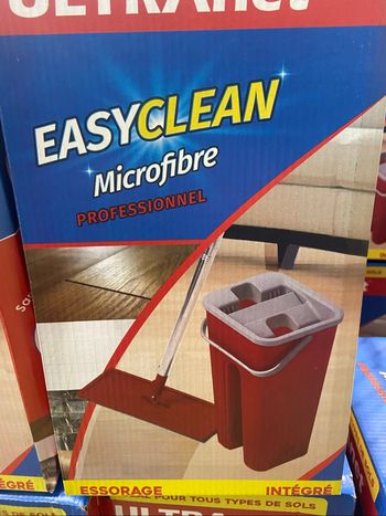 Set de lavage pro neuf ,serpillière en microfibre,essorage intégré
