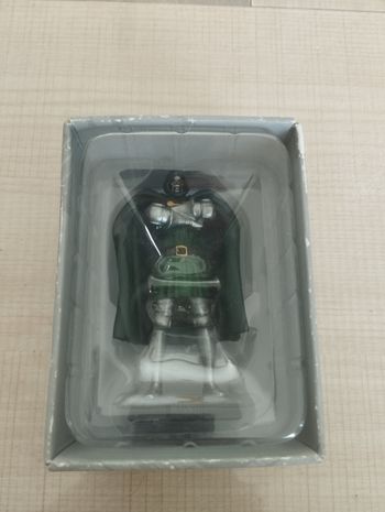 Figurine Marvel docteur fatalis en plomb