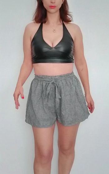 Short ample fluide uni gris neuf taille 40