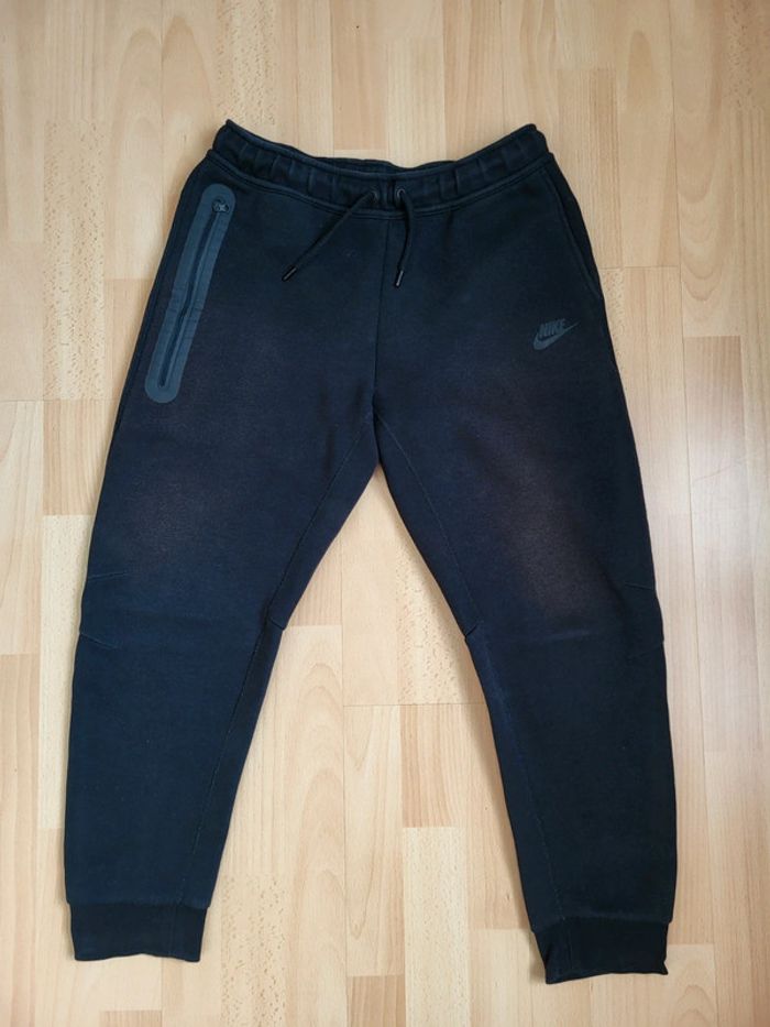 Pantalon de jogging Nike Tech noir - photo numéro 3