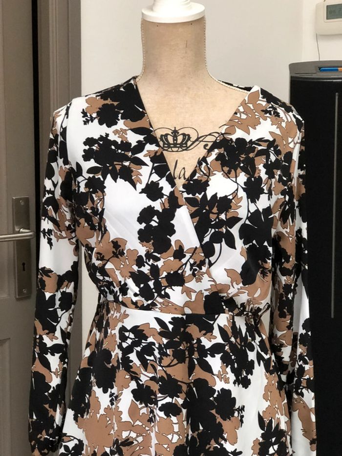 Superbe robe chic Lillie rose taille 38/40 nickel - photo numéro 2