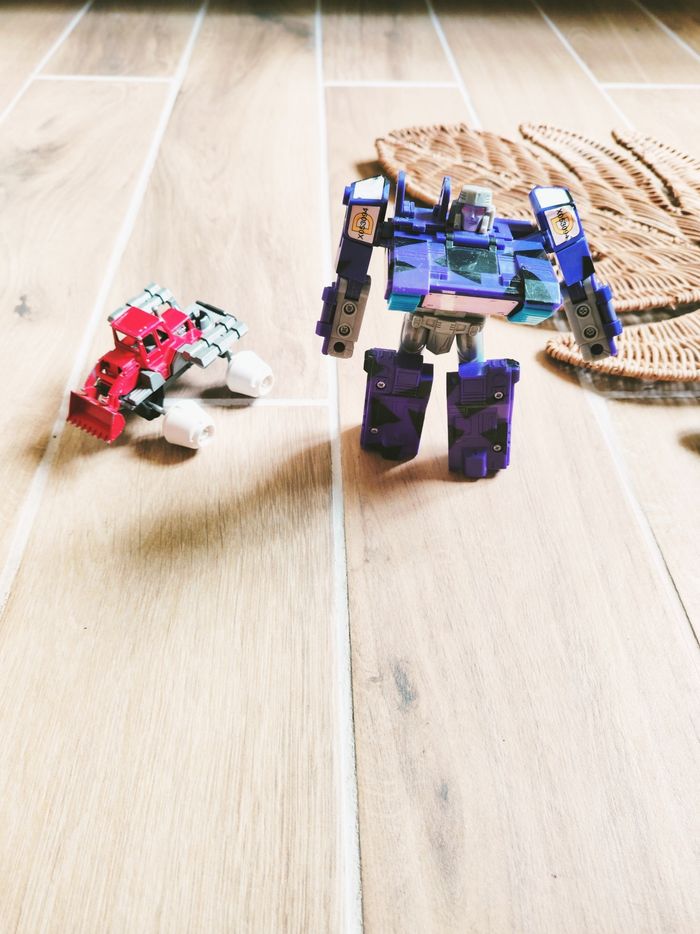 🤖Robot Transformers Char robot année 1993 marque hasbro takara et majorette extranimals