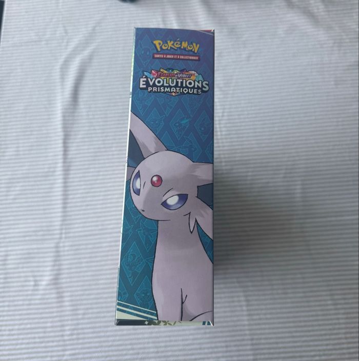 Coffret Premium Pokémon Évolutions Prismatiques EV8.5 – Mentali & Noctali – Neuf Scellé - photo numéro 5