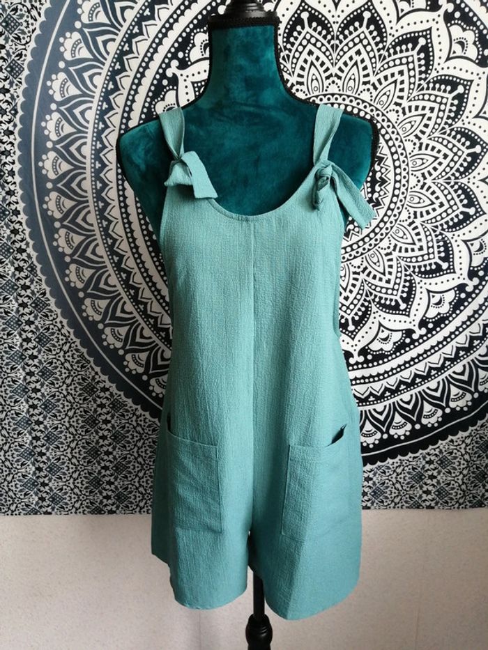 Salopette short vert d'eau avec poches et bretelles nœuds réglables / shein / (S) - photo numéro 2