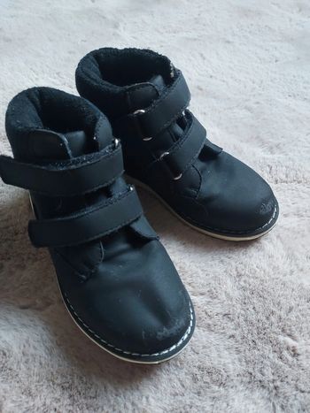 Chaussures chaudes fourrées garçon taille 28 Gémo