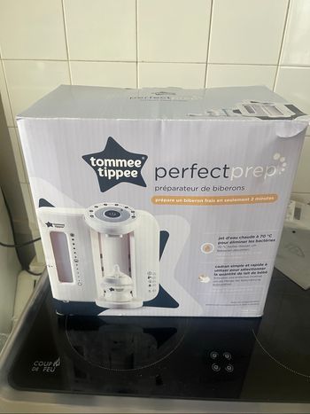 Lot de 6 biberons avec son préparateur