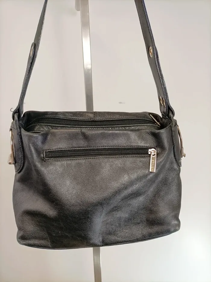 Sac à main sacoche cuir noir Etrier chic vintage été