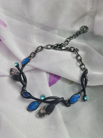 Bracelet style feuilles avec zirconium bleu en acier inoxydable