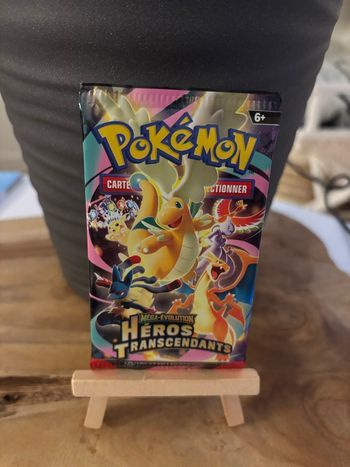 Booster Pokémon Héros Transcendants reconditionné 