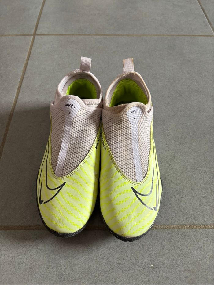 Chaussures de foot synthétique Nike Phantom – Taille 37,5