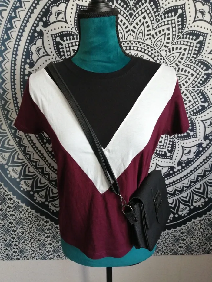 Tee-shirt bordeaux tricolore blanc et noir / fb sister / (S)