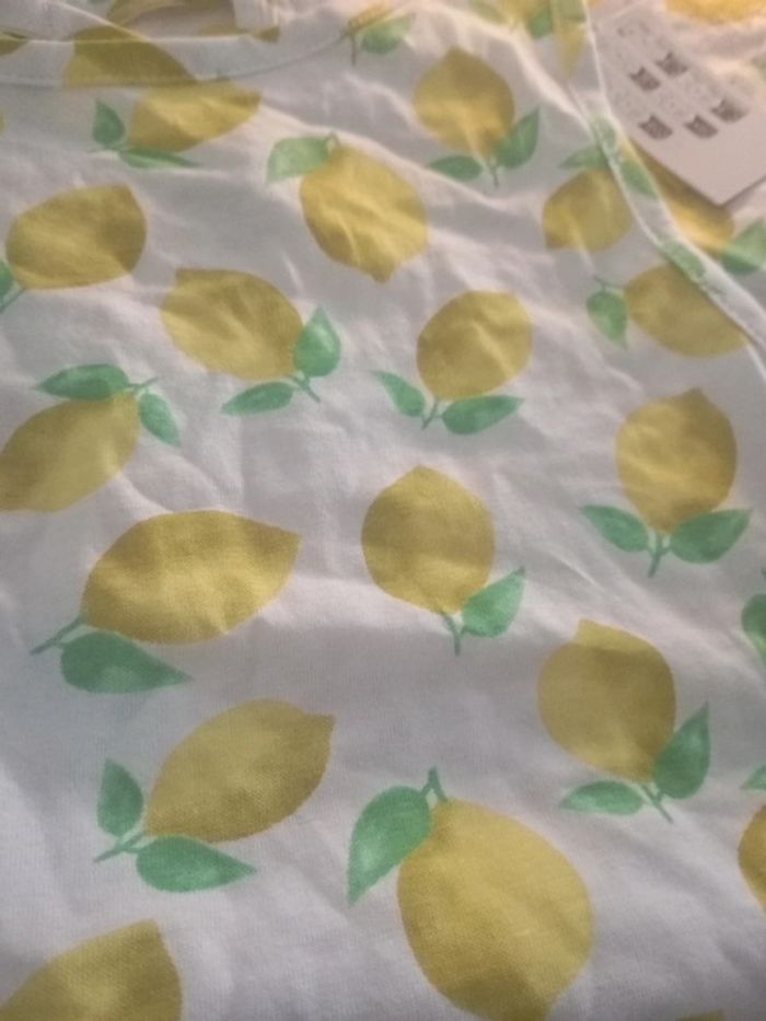 Tunique neuve étiquette 11;12 - photo numéro 2