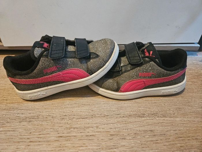 Basket puma fille taille 30 - photo numéro 2