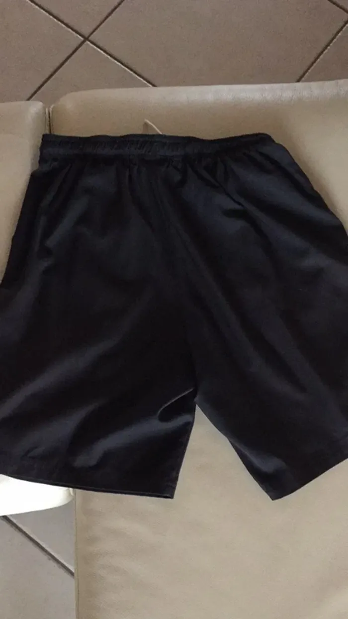 Short sport Artengo - photo numéro 4