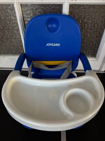 Rehausseur de chaise JOYCARE bleu avec plateau et harnais