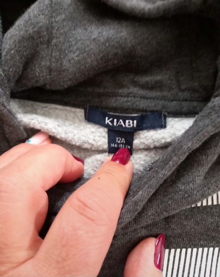 Pull capuche garçon - photo numéro 3